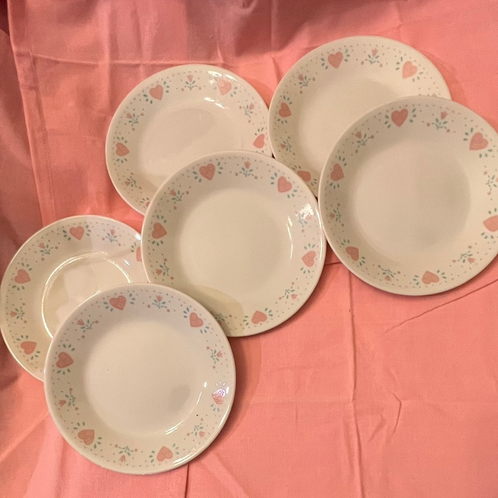 Corelle by  corning  name: Forever Yours . 6-Pc Bread And Butter Plates 6.75"D.